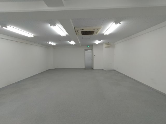 吹田市五月が丘南の店舗事務所