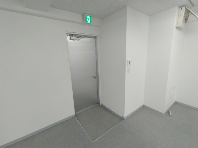 吹田市五月が丘南の店舗事務所