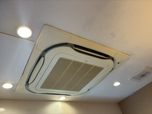 箕面市箕面６丁目の店舗事務所
