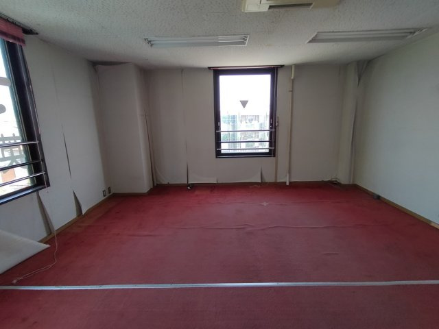 吹田市五月が丘西の店舗事務所
