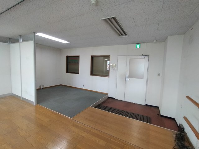 吹田市五月が丘西の店舗事務所