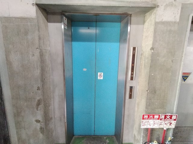 吹田市五月が丘西の店舗事務所
