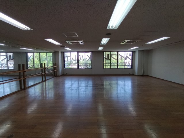 吹田市五月が丘西の店舗事務所