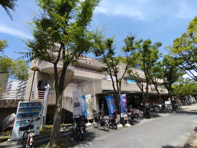 吹田市五月が丘西の店舗事務所