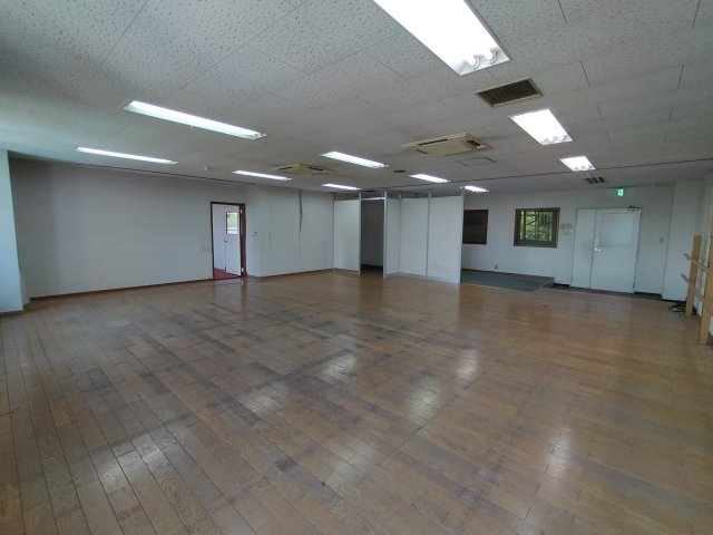 吹田市五月が丘西の店舗事務所