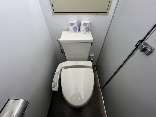 エッグビル第三江坂のトイレ
