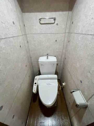 吹田市垂水町１丁目の店舗事務所のトイレ