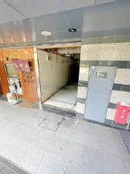 箕面市船場西３丁目の店舗事務所