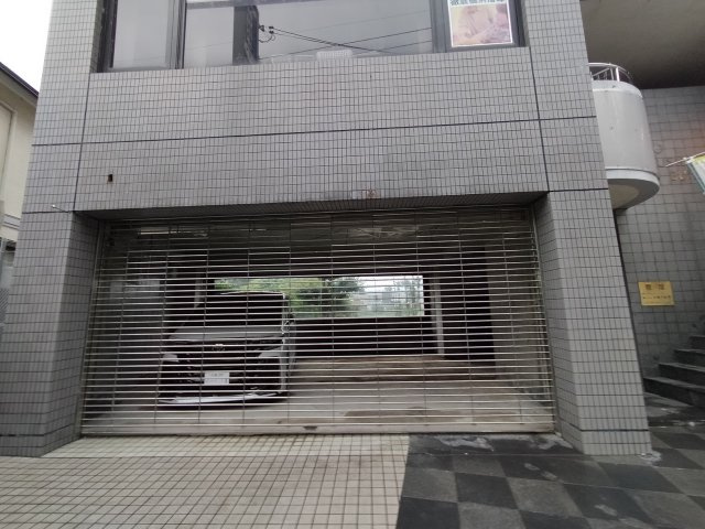 豊中市上野東３丁目の店舗事務所