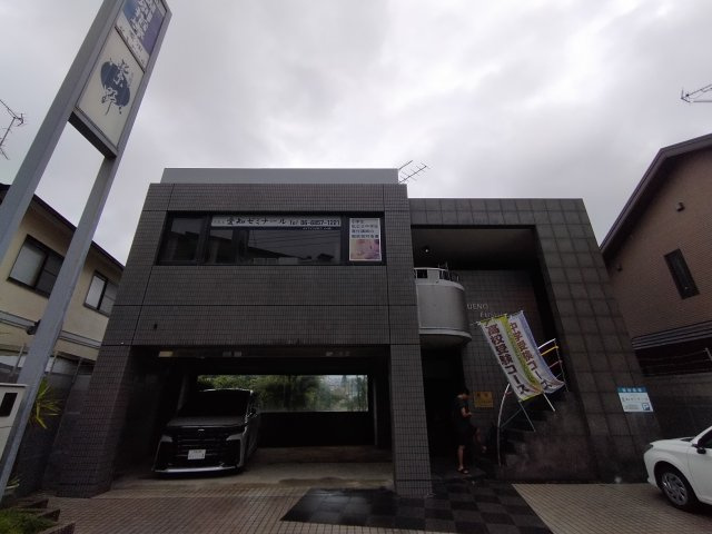 豊中市上野東３丁目の店舗事務所