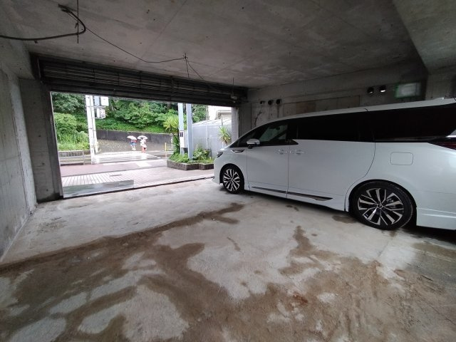 豊中市上野東３丁目の店舗事務所