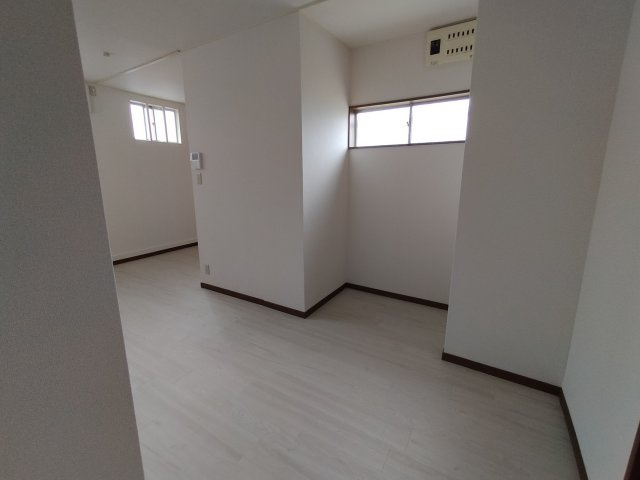 吹田市五月が丘東の店舗事務所