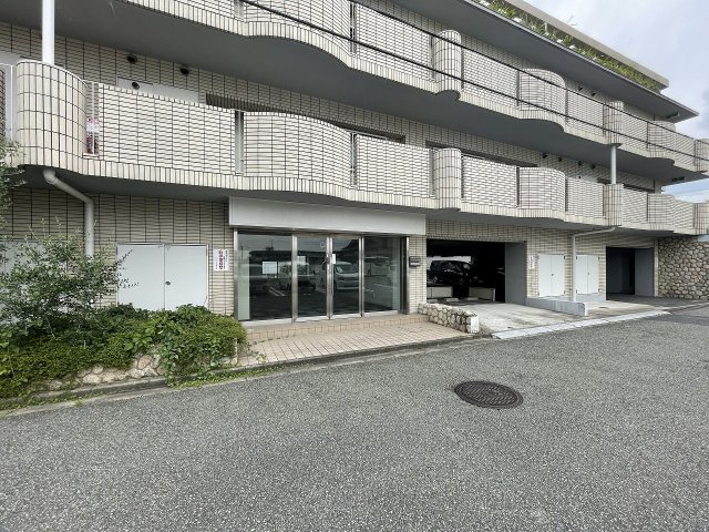 吹田市五月が丘南の店舗事務所
