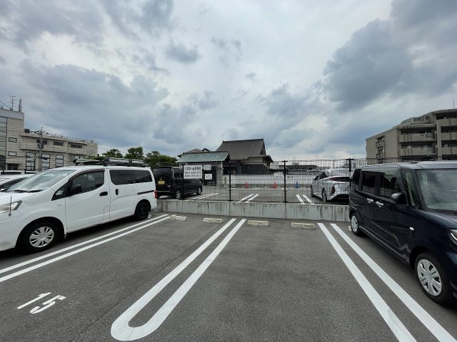 吹田市五月が丘南の店舗事務所