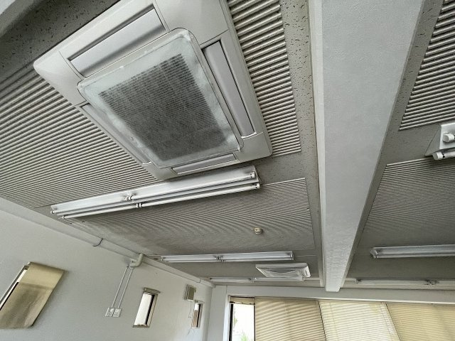 吹田市五月が丘南の店舗事務所