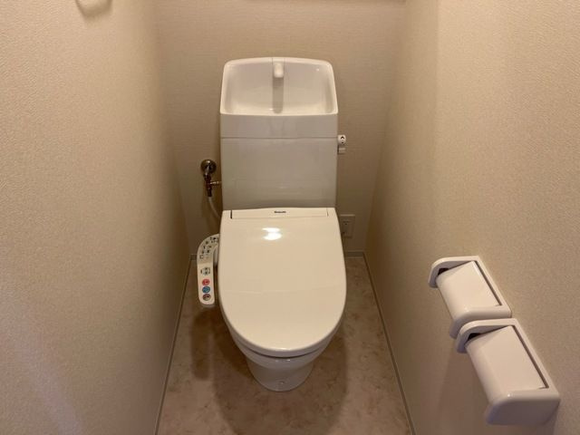 ハイバードのトイレ