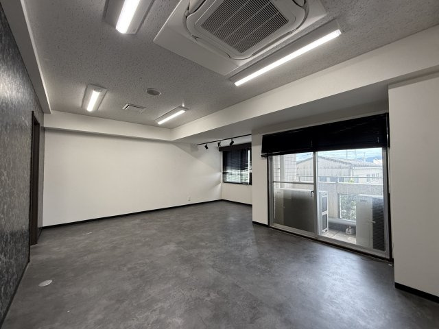 メゾンドール富田林