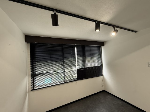 メゾンドール富田林