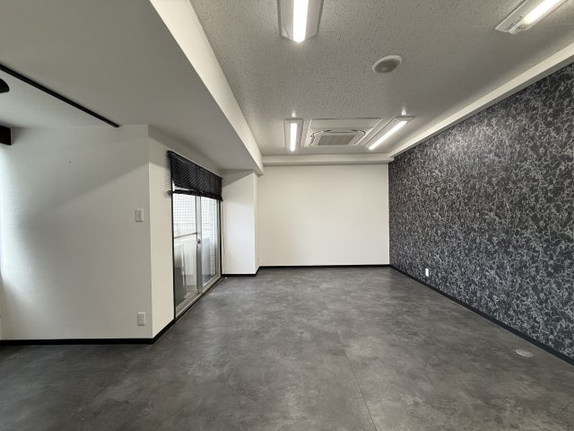 メゾンドール富田林