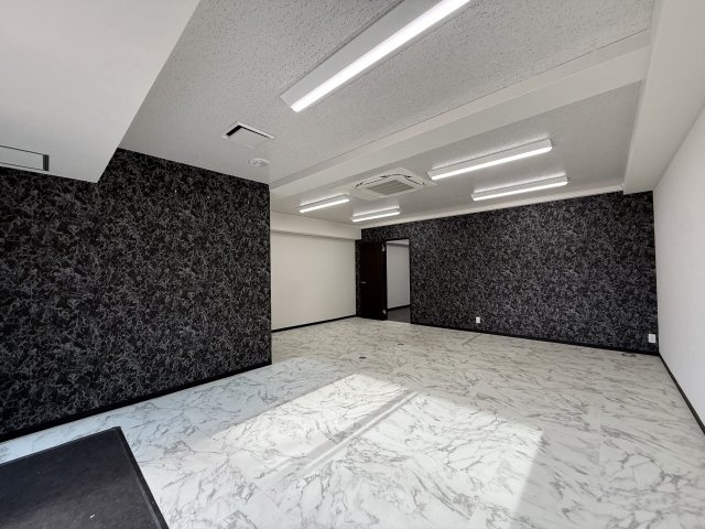 メゾンドール富田林