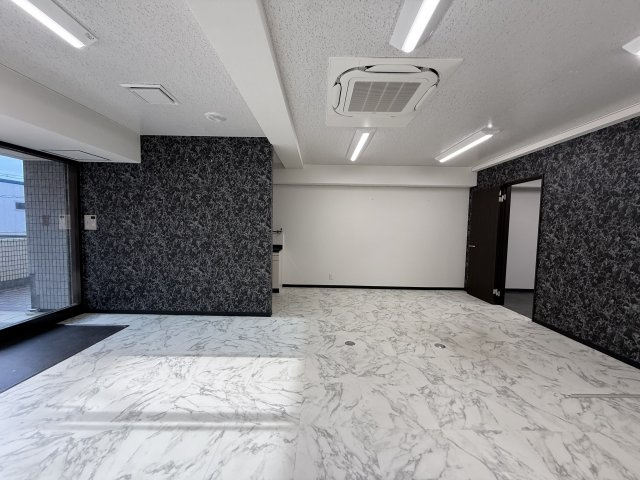 メゾンドール富田林