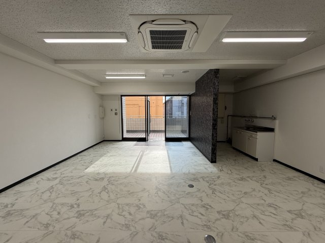 メゾンドール富田林