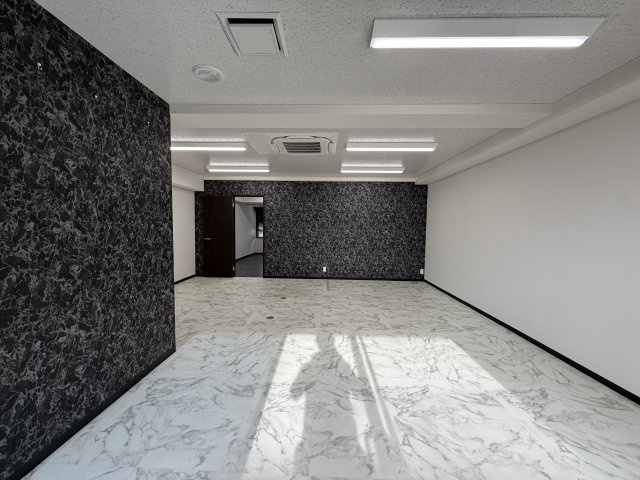 メゾンドール富田林