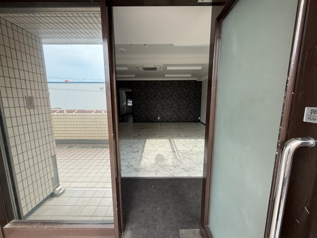 メゾンドール富田林