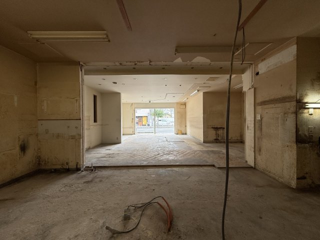 羽曳野市白鳥２丁目の店舗一部のその他