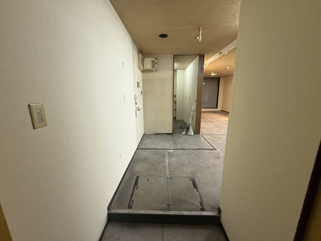 エルドムス陽光一番館の玄関