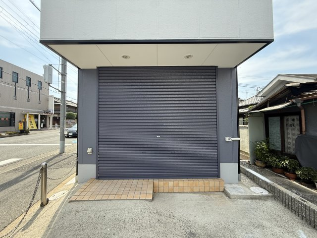 玉串元町ロードサイド店舗