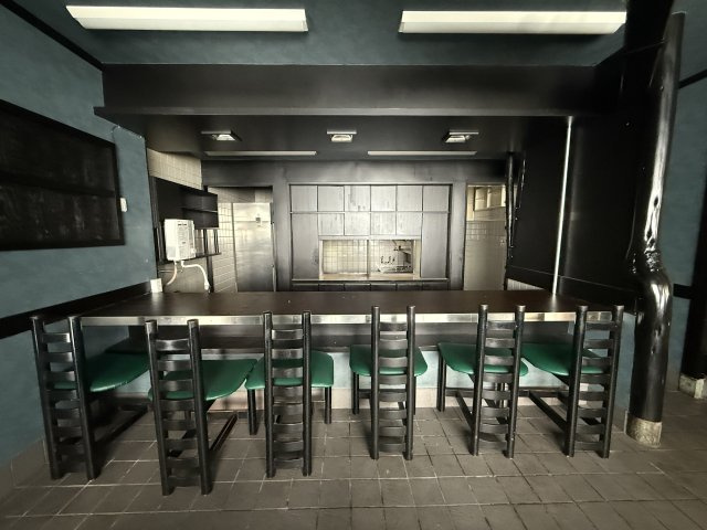 日下ビルの内装