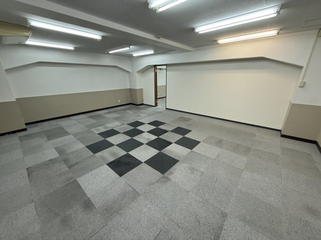 ジェイルミナ小阪