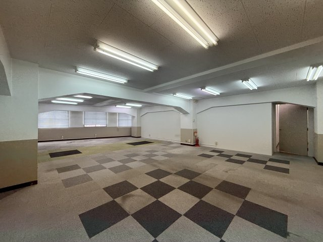 ジェイルミナ小阪