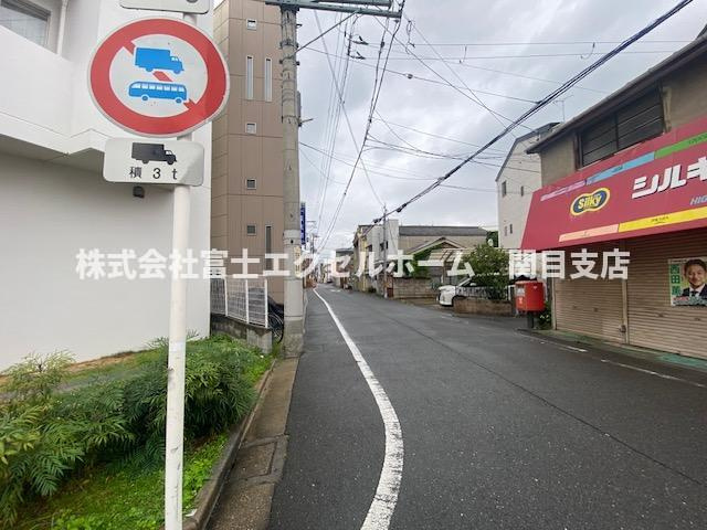 光琳１階路面テナントの周辺