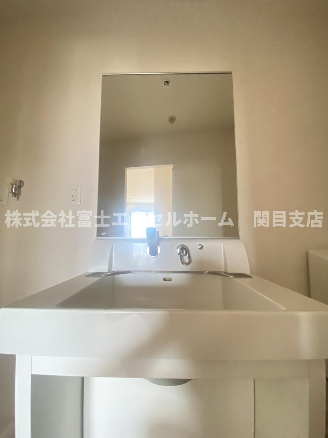 マンションCASA２階店舗事務所の独立洗面台