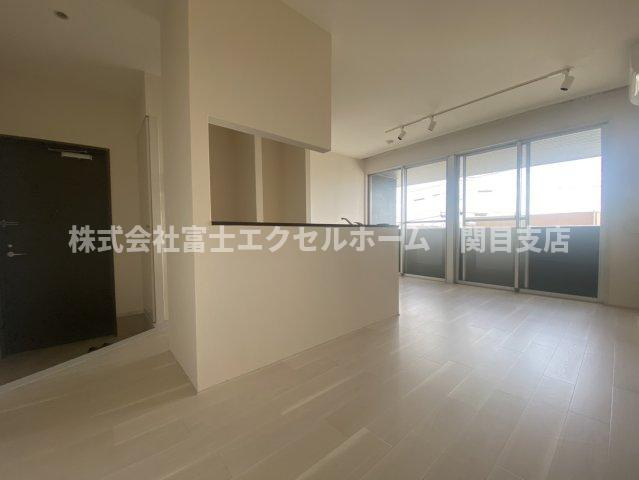マンションCASA２階店舗事務所の内装
