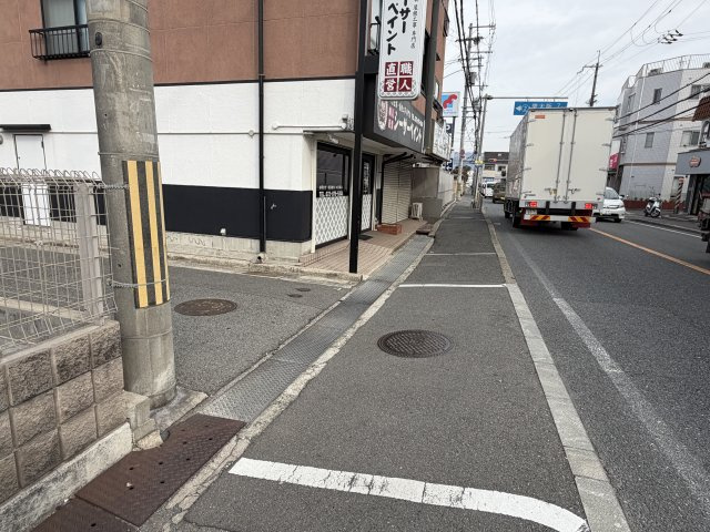 南木の本4丁目倉庫