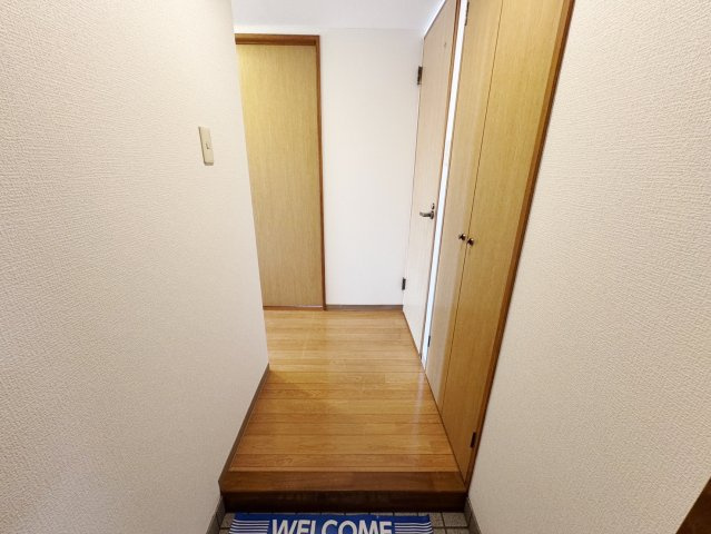 パレドゥロセアンの玄関