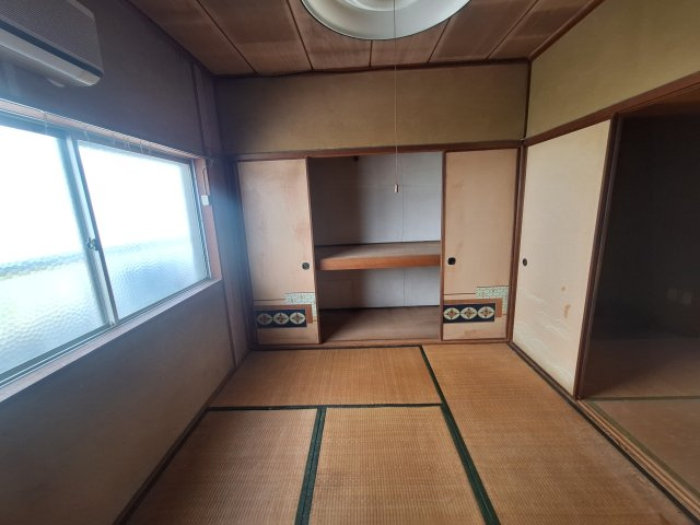 森内店舗の和室