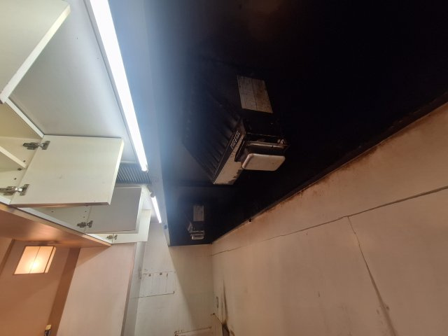 藤井寺市藤ケ丘３丁目の店舗事務所の設備|ダクト
