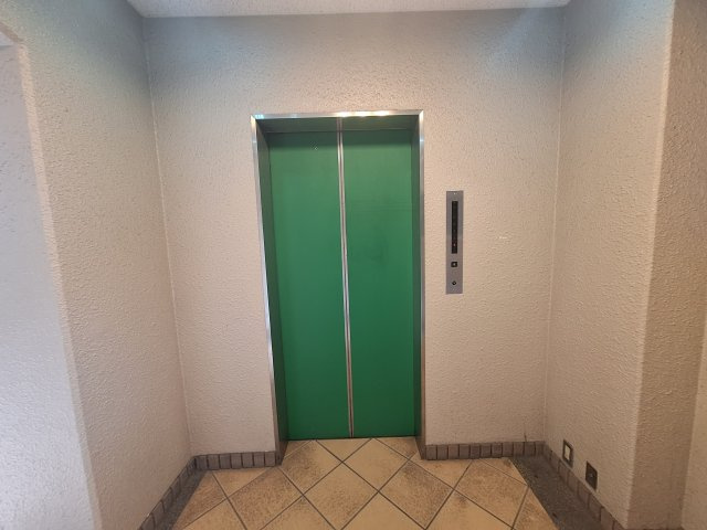 八尾市東本町３丁目の店舗事務所のその他共用部分