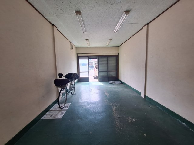 志紀町南住居付倉庫のその他