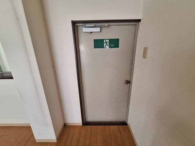 グリーンスクエアのその他|非常口