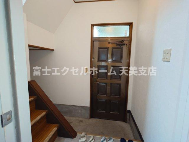 ハイツゼロの玄関