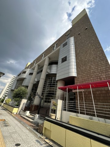 大阪市教育会館東棟