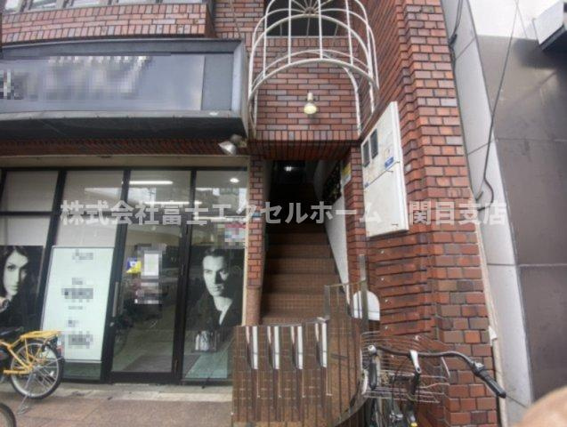 第一ヨーコービルのエントランス