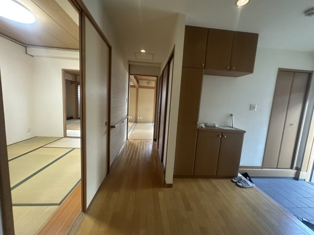 吉田1丁目貸店舗のエントランス