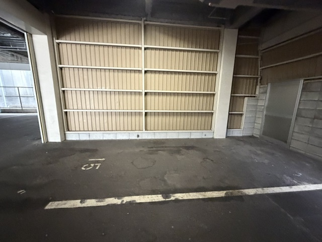 エクセル深江橋　１階倉庫