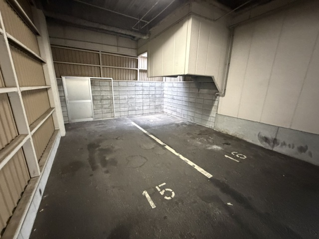 エクセル深江橋　１階倉庫